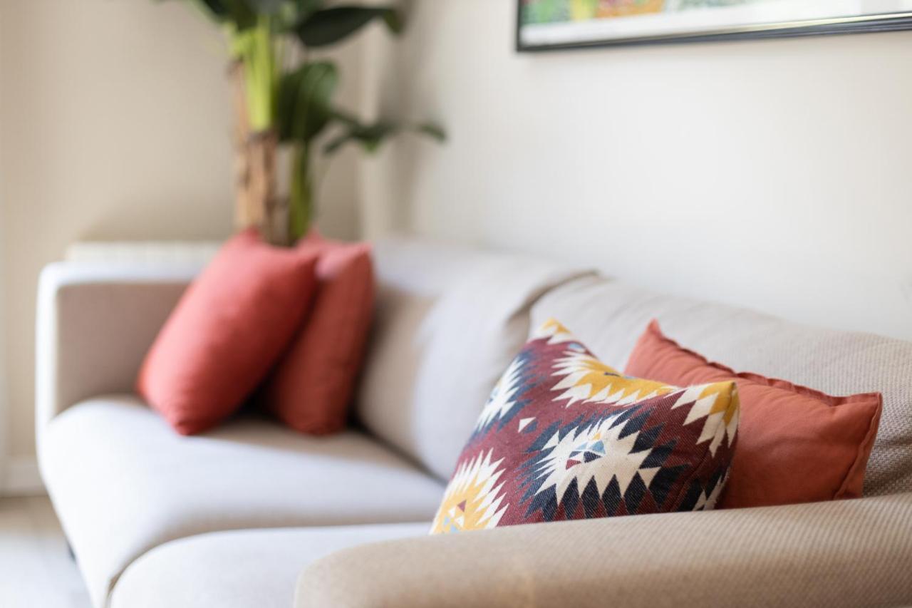 Aparteasy - Family 4-Bedroom Apartment — Fotos 3